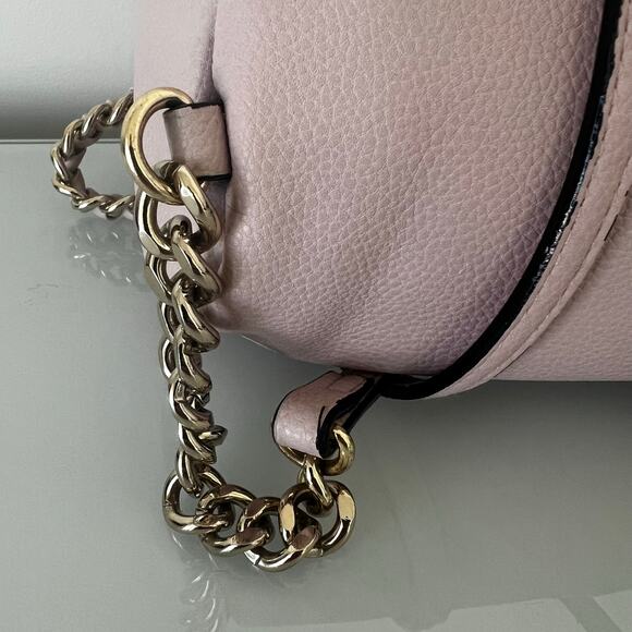 Victoria's Secret V-Quilt City Mini Backpack Purse Adjustable Straps Pink - Picture 9 of 11